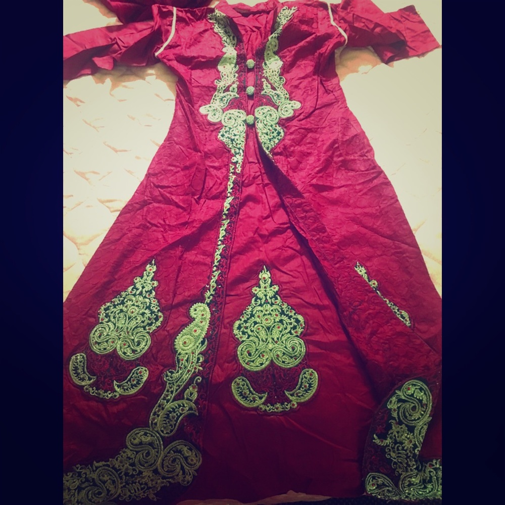 All 4 outfits for $100! Barely worn! Like new!